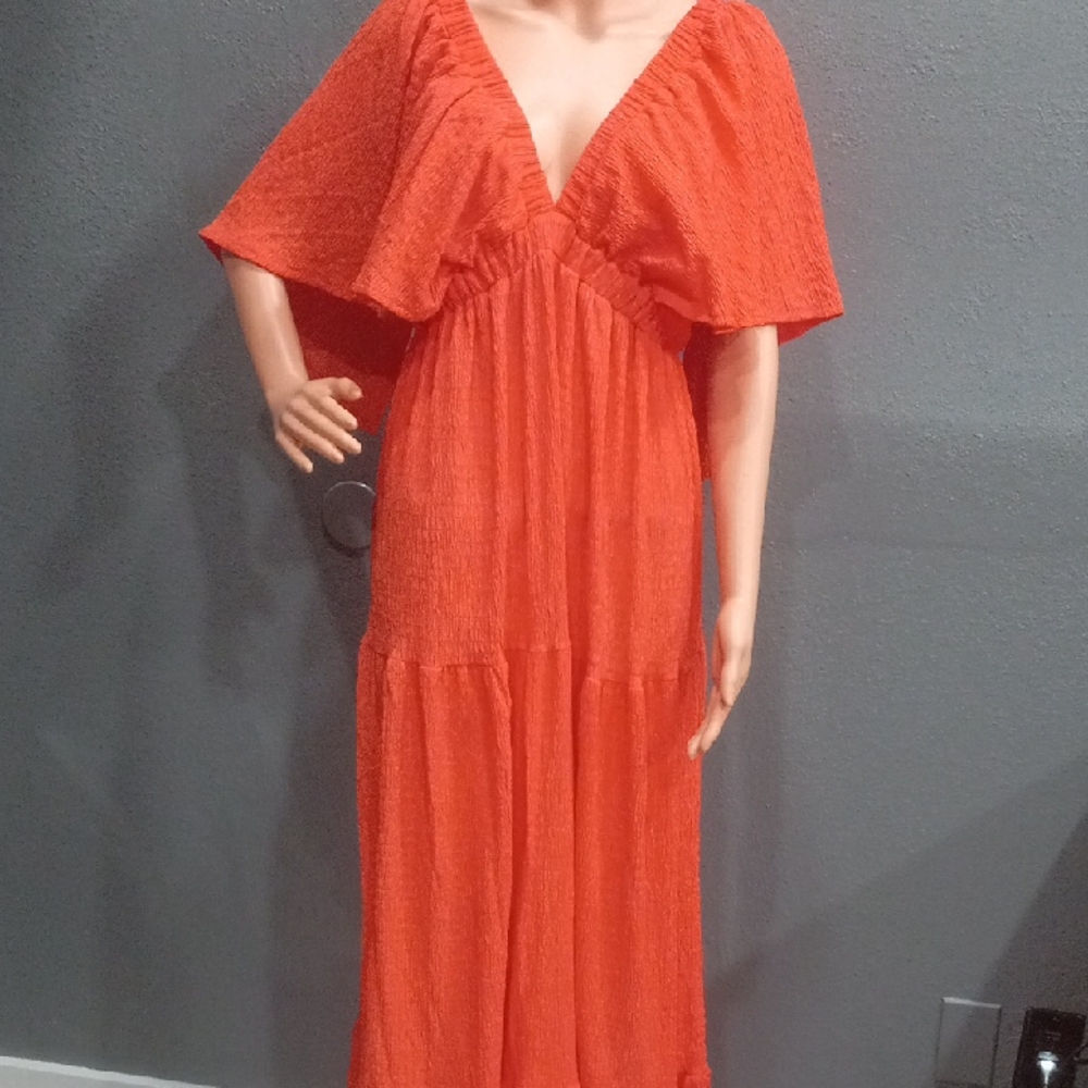 Sunnow Flowy Women's Maxi Dress  V-neck Backless Tiered Silhouette In  Orange